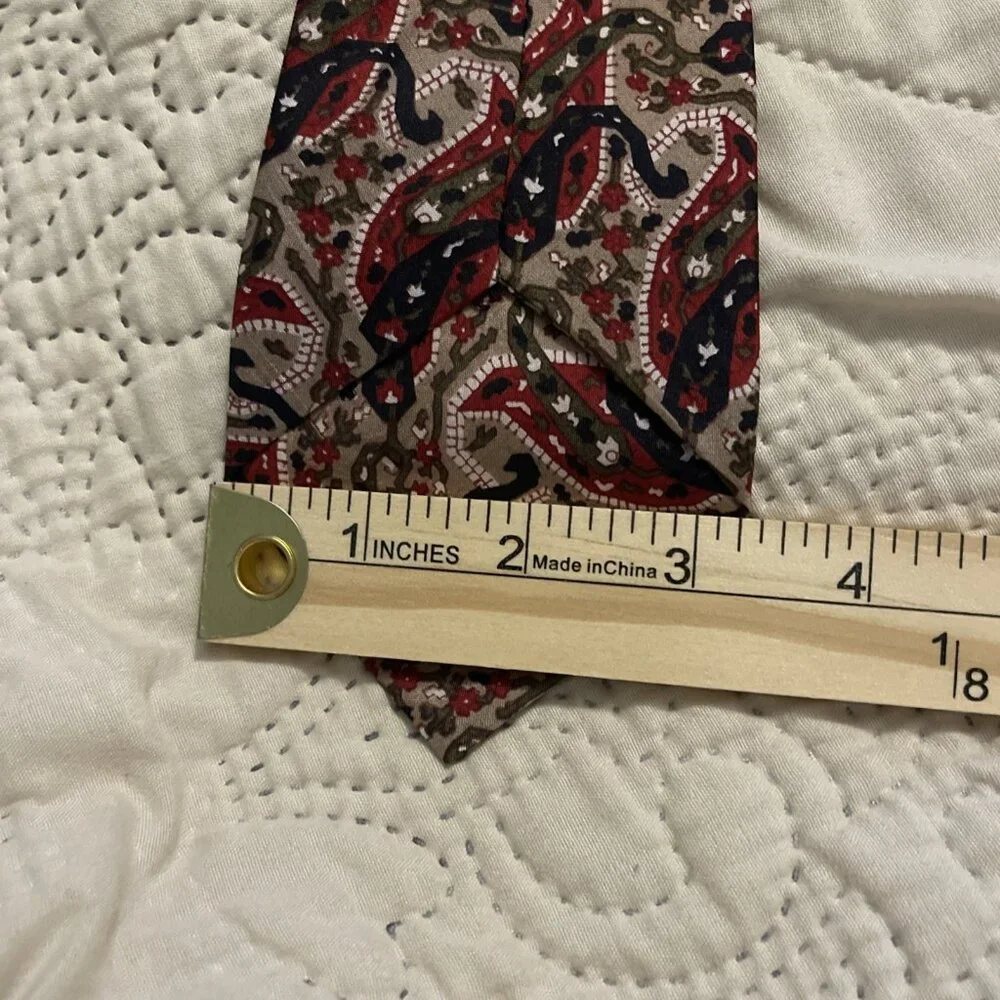 Vintage Sadhwanis Abstract Chili Peppers Floral Multic Pure Silk‎ Tie Necktie